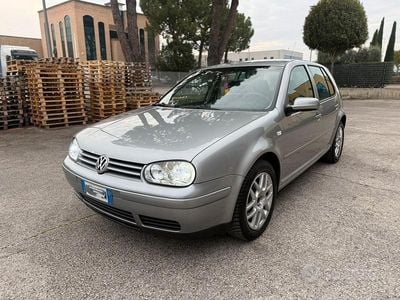 Usata VW Golf IV 101 CV (74 kW) 2003 Grigio Station wagon
