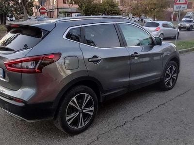 Grigio Usata 2018 Nissan Qashqai N-Connecta SUV | 14.500 € (Buon prezzo)