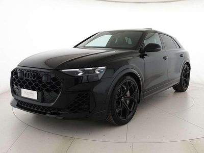 Nuova Audi RS Q8 Performance 640 CV (470 kW) 2026 Nero mito metallizzato SUV