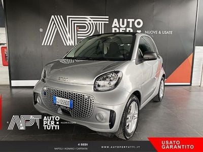 Usata Smart ForTwo Coupé Passion 60 kW (82 CV) 2022 Grigio Utilitaria