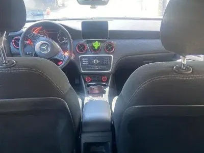 Begagnad Mercedes GLA200