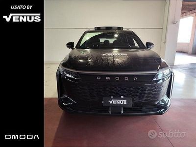 Usata Omoda 9 537 CV (394 kW) 2025 Nero SUV