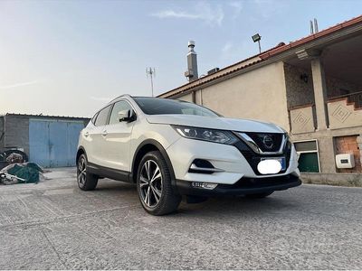 Usata Nissan Qashqai 131 CV (96 kW) 2017 Bianco SUV