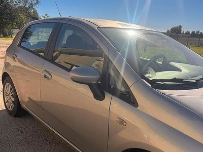 Usata Fiat Grande Punto 90 CV (66 kW) 2007 Grigio Utilitaria