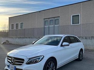 Usata Mercedes C200 136 CV (100 kW) 2016 Bianco Station wagon