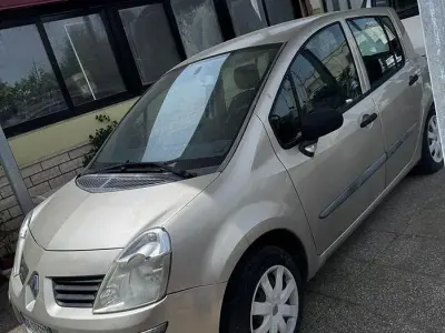 Usata Renault Modus 2007 Giallo Monovolume