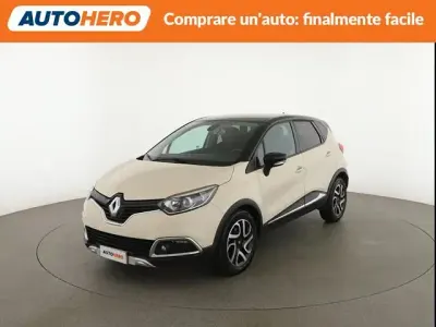 Usata Renault Captur 90 CV (66 kW) 2015 Beige SUV