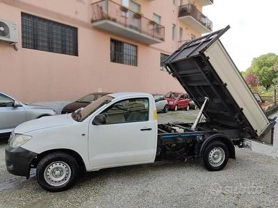 Usata Toyota HiLux 120 CV (88 kW) 2009 Bianco Pick-up