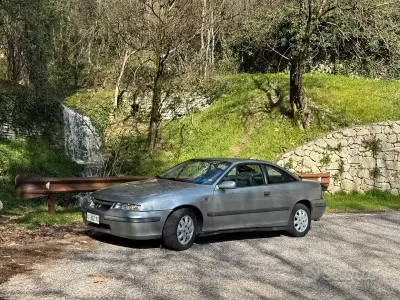 Usata Opel Calibra 116 CV (85 kW) 1995 Grigio Coupé