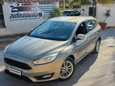 Usata Ford Focus S 120 CV (88 kW) 2016 Beige Station wagon