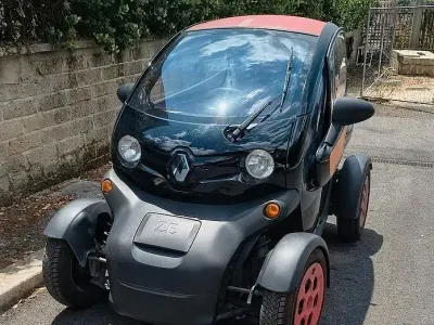 Usata Renault Twizy 12 kW (17 CV) 2012 Nero Utilitaria