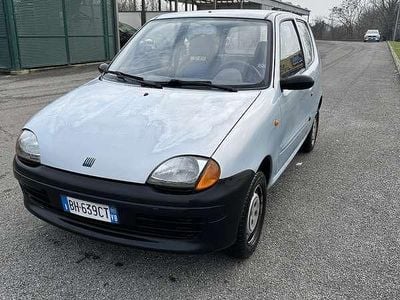 Usata Fiat Seicento Young 39 CV (28 kW) 2000 Utilitaria