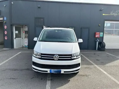 Usata VW Caravelle Comfortline 150 CV (110 kW) 2019 Furgone