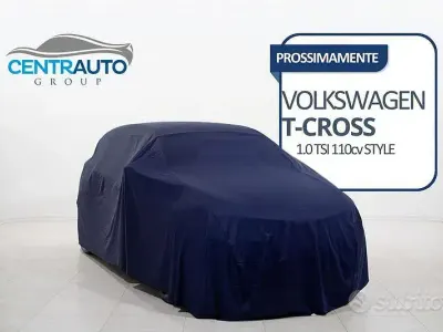 Usata VW T-Cross Style 110 CV (80 kW) 2022 Grigio SUV