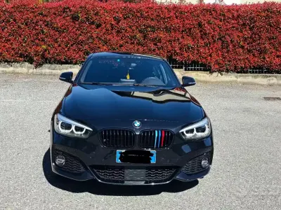 Usata BMW 118 Efficient Dynamics 150 CV (110 kW) 2019 Nero Utilitaria