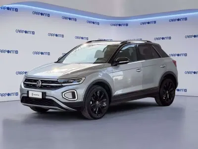 Usata VW T-Roc Style 110 CV (80 kW) 2023 Grigio SUV