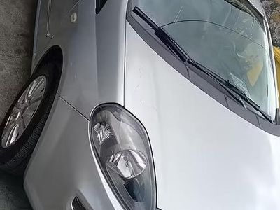 Usata Fiat Punto 75 CV (55 kW) 2013 Grigio Utilitaria