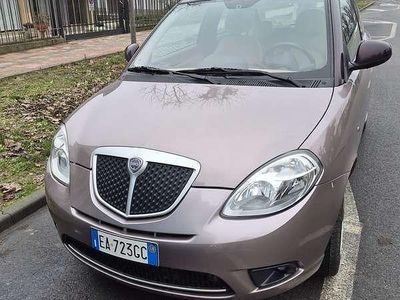 Usata Lancia Ypsilon 77 CV (56 kW) 2010 Utilitaria