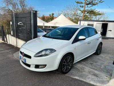Usata Fiat Bravo Sport 105 CV (77 kW) 2012 Bianco Utilitaria