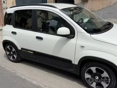 Usata Fiat Panda 65 CV (47 kW) 2025 Bianco Utilitaria