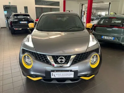 Usata Nissan Juke Acenta 116 CV (85 kW) 2015 Grigio SUV