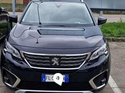 Usata Peugeot 5008 Business-Line 120 CV (88 kW) 2017 Nero SUV