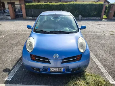 Usata Nissan Micra 88 CV (64 kW) 2004 Bluazzurro Utilitaria