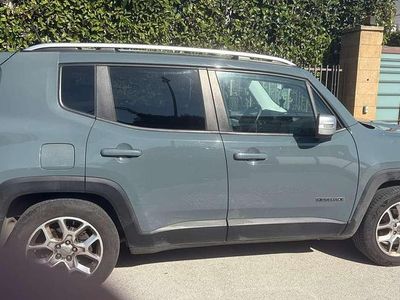 Usata Jeep Renegade Limited 120 CV (88 kW) 2017 Grigio SUV