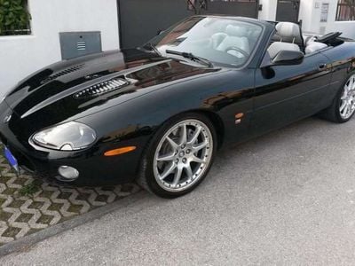 Jaguar XKR