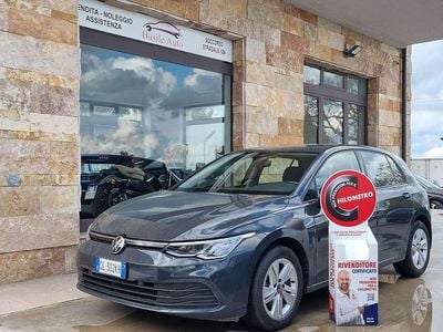 Usata VW Golf VIII Life 110 CV (80 kW) 2022 Grigio Berlina
