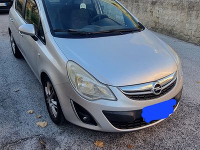 Usata Opel Corsa 75 CV (55 kW) 2011 Grigio Utilitaria