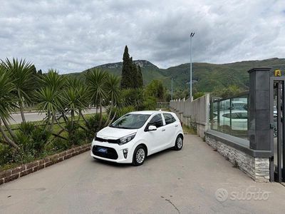 Usata Kia Picanto Style 67 CV (49 kW) 2022 Utilitaria