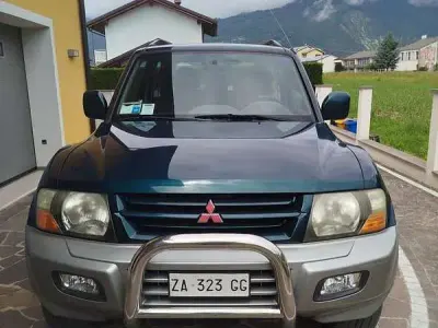 Usata Mitsubishi Pajero Top 99 CV (72 kW) 2000 SUV