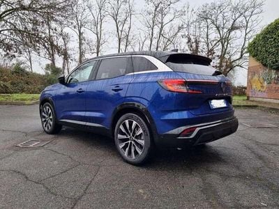 Usata Renault Austral Techno 200 CV (147 kW) 2023 Blu/azzurro SUV