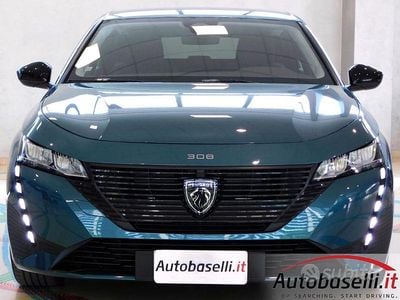 Usata Peugeot 308 SW Active 110 CV (80 kW) 2022 Verde Station wagon