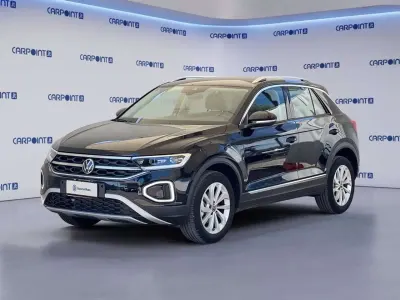 Usata VW T-Roc Style 116 CV (85 kW) 2025 Nero SUV