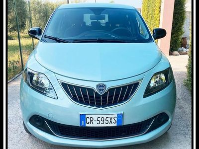 Usata Lancia Ypsilon Platinum 69 CV (50 kW) 2024 Utilitaria