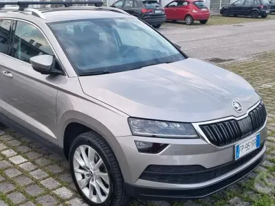 Usata Skoda Karoq Style 116 CV (85 kW) 2018 Grigio SUV