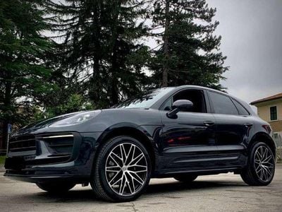 Usata Porsche Macan 265 CV (194 kW) 2024 Grigio scuro SUV