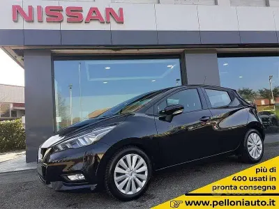 Usata Nissan Micra Acenta 90 CV (66 kW) 2018 Nero Utilitaria