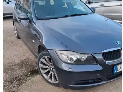 Usata BMW 320 177 CV (130 kW) 2007 Grigio Station wagon