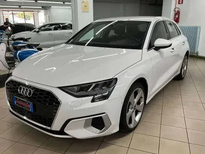 Gebraucht Audi A3 Business 200 PS (147 kW) 2021 Weiß Limousine