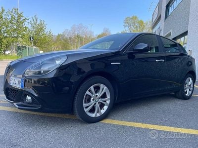 Usata Alfa Romeo Giulietta 105 CV (77 kW) 2016 Nero Utilitaria