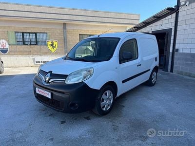 Usata Renault Kangoo 90 CV (66 kW) 2014 Bianco Berlina