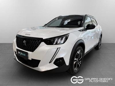 Usata Peugeot 2008 GT 130 CV (95 kW) 2022 Bianco SUV