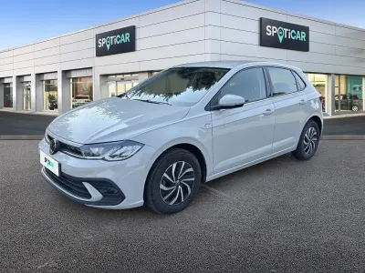 Usata VW Polo Life 95 CV (69 kW) 2023 Bianco Utilitaria