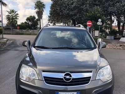 Usata Opel Antara Edition 150 CV (110 kW) 2007 Grigio SUV