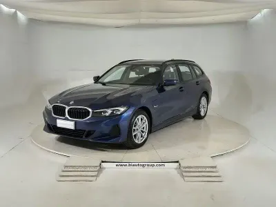 Usata BMW 320 203 CV (149 kW) 2023 Blu Station wagon