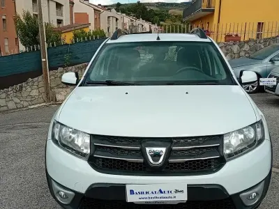 Usata Dacia Sandero Stepway 90 CV (66 kW) 2016 Bianco Berlina