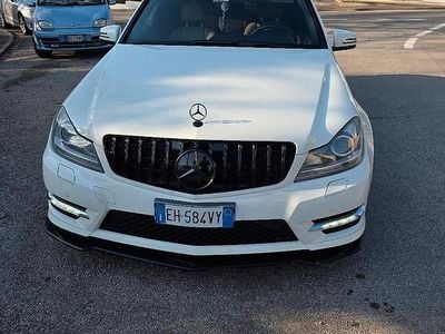 Usata Mercedes C180 Avantgarde 156 CV (114 kW) 2011 Bianco Berlina